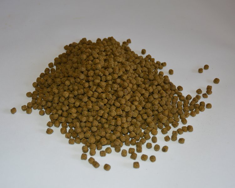 1kg of 6mm Spirulina Colour Floating Koi Food